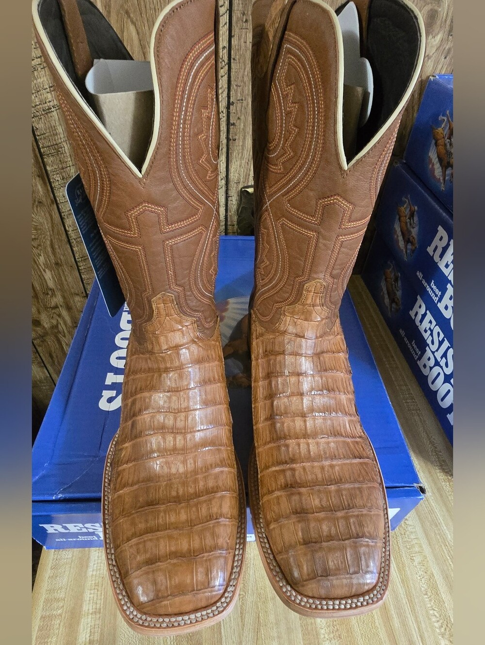 Resistol 11 1/2 EE Men's Brown Exotic Caiman Square Toe  Western Boots NWT